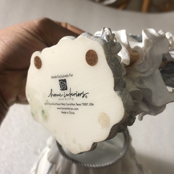 Home interiors shiny glitter Angel tea light stand - Picture 14 of 15